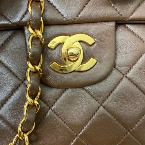 Chanel Double Flap (Medium Tall) - Picture 4 of 9